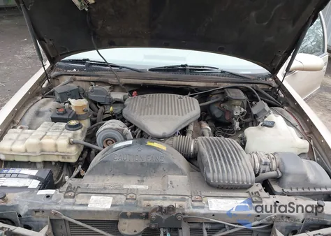 1996 Buick Roadmaster Limited from USA, damaged, VIN 1G4BR82P3TR405854